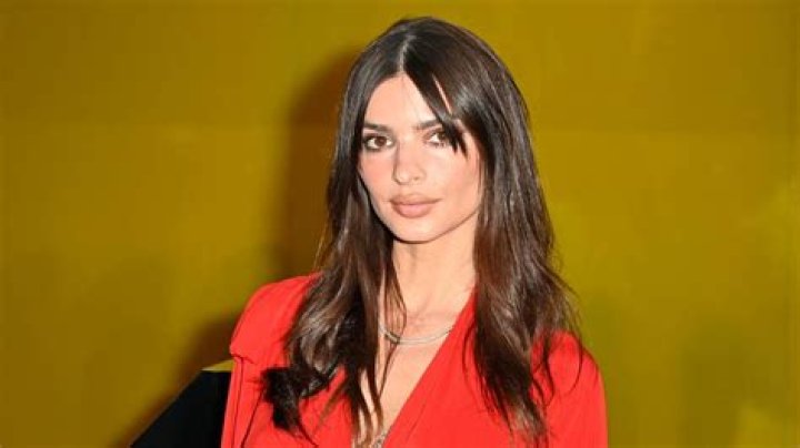 Emily Ratajkowski details 'feeling like a failure' and admits she