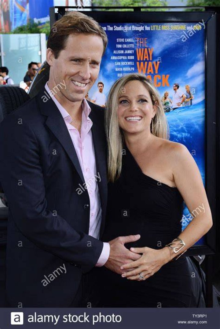 Nat faxon and meaghan gadd hires stock photography and images Alamy