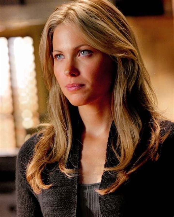 Pascale Hutton Smallville