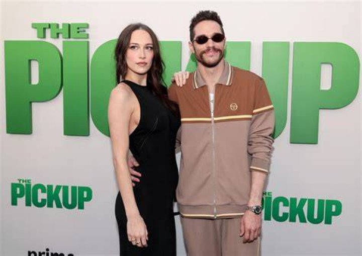 Pete Davidson&rsquo;s Dad Is a Hero and His Mom Supports Her Son in