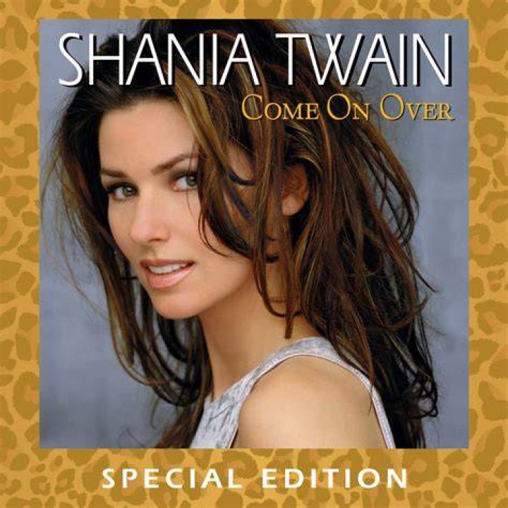 Shania Twain Only Has 1 Son, Meet Him In 3 Baby Photos