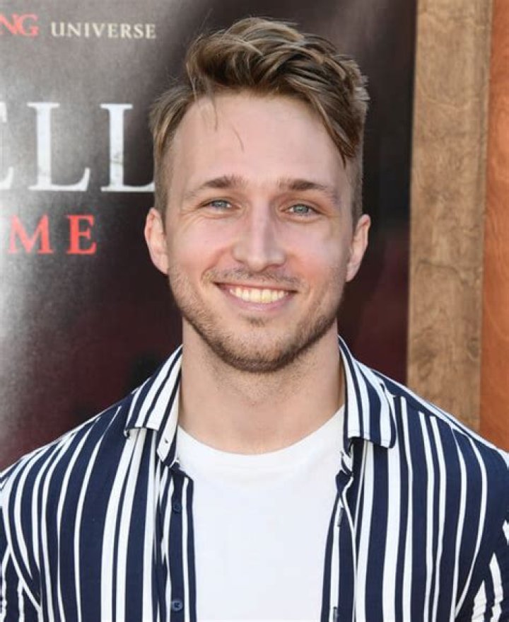 Shayne Topp Biography Age, Height, Movies Net Worth & Pictures 360dopes